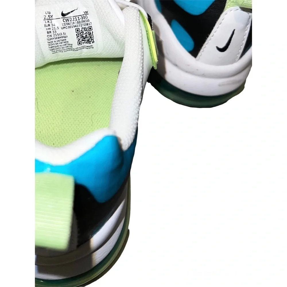Nike Air Max React SE PS Shoes Kids Size 2.5Y White